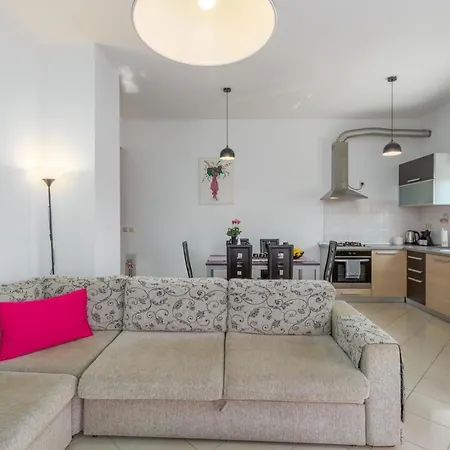 Apartmán Cosy 2-bedroom Apt 